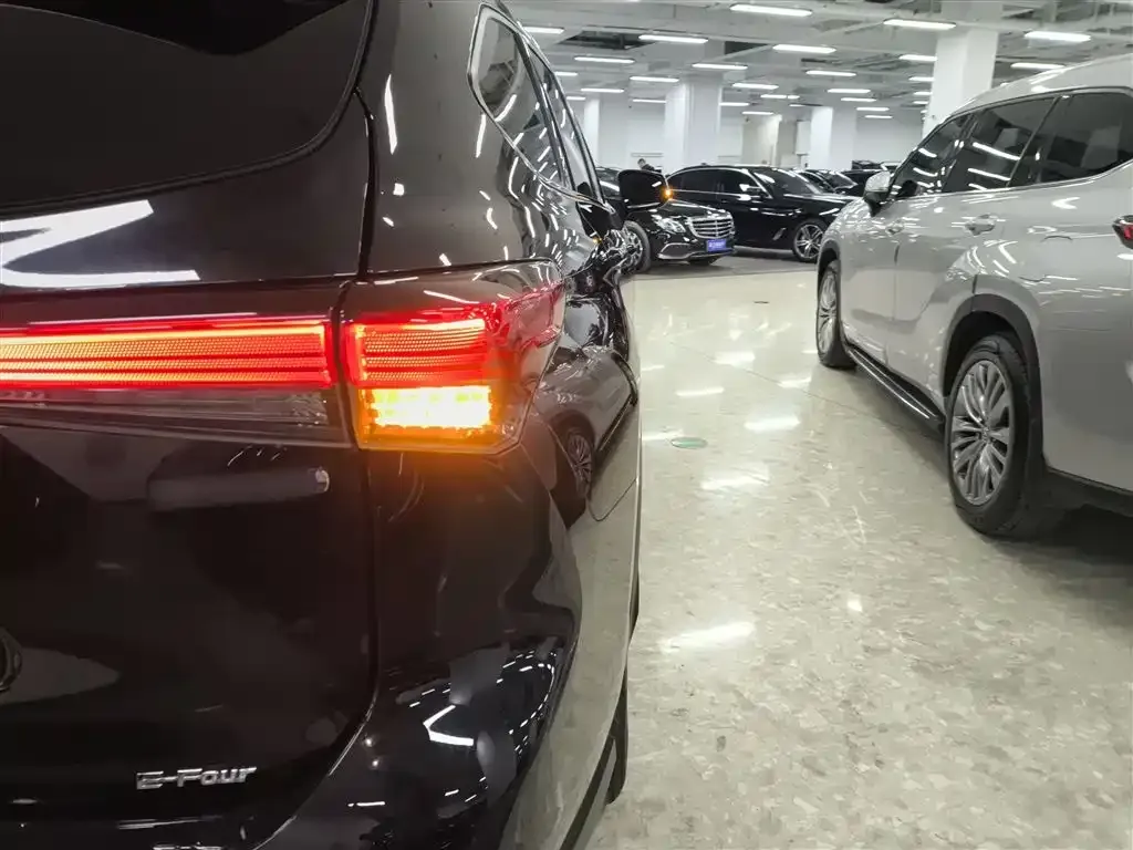 Toyota Highlander 2022 из CN, фото 7