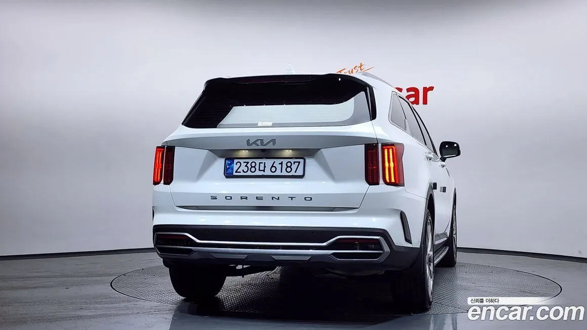 Kia Sorento — фото 2