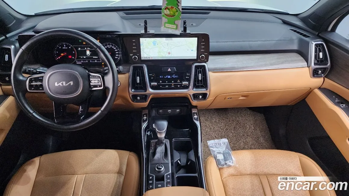 Kia Sorento — фото 7