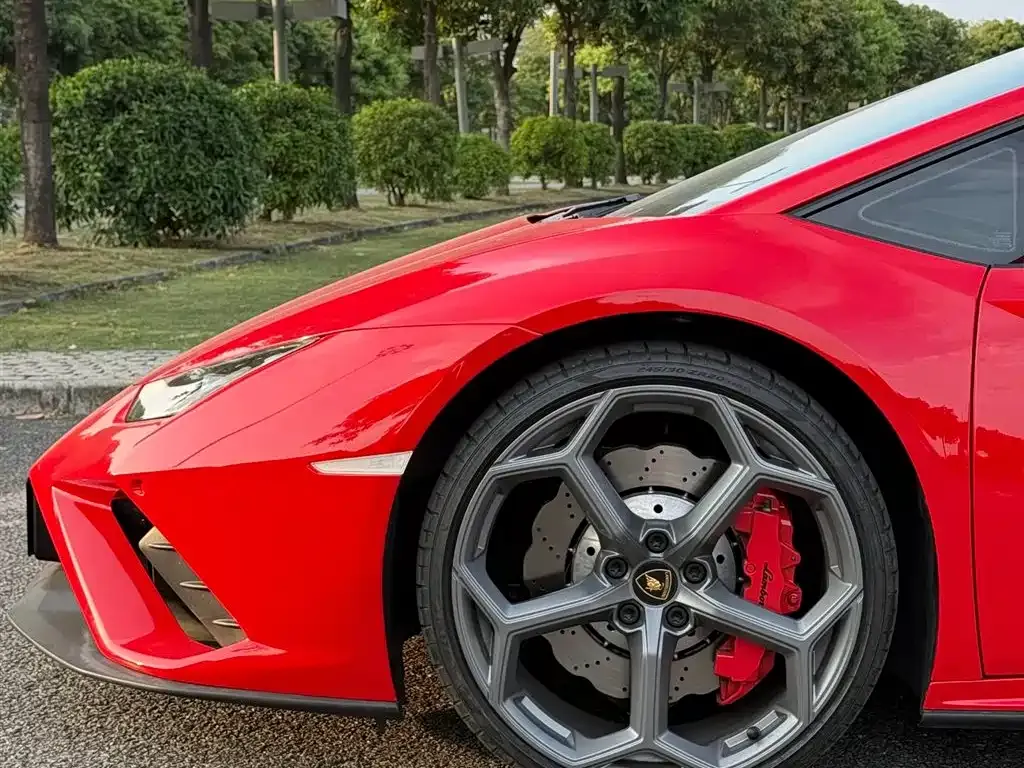 Lamborghini Huracan — фото 5