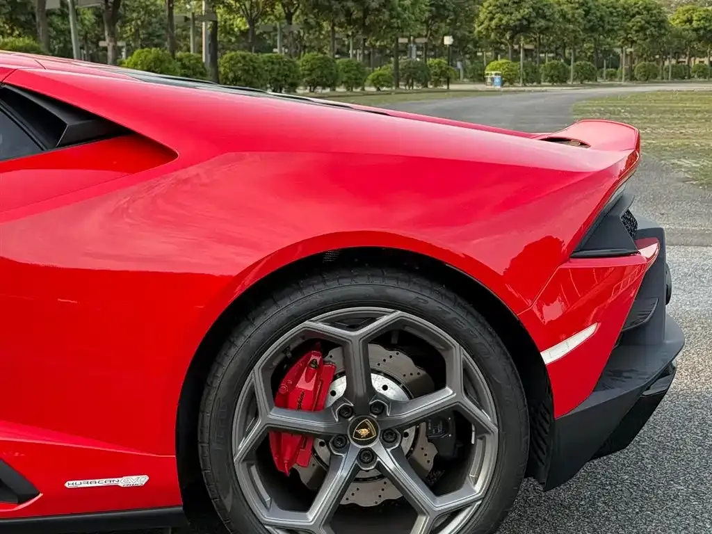 Lamborghini Huracan — фото 10