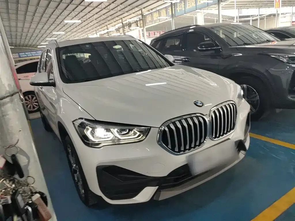 BMW X1 — фото 4