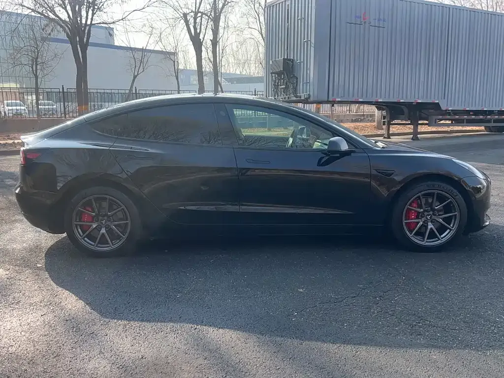 Tesla Model 3 2023 из CN, фото 5