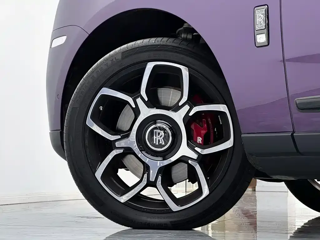 Rolls-Royce Cullinan 2022 из CN, фото 4