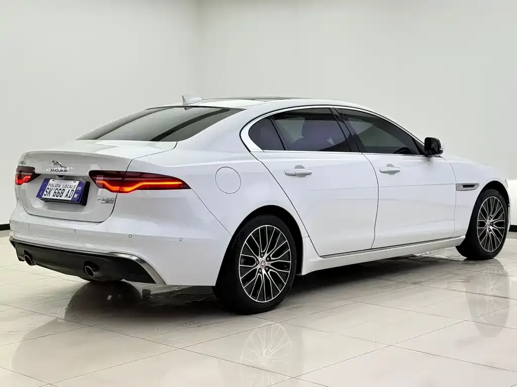 Jaguar XEL 2021 из CN, фото 3