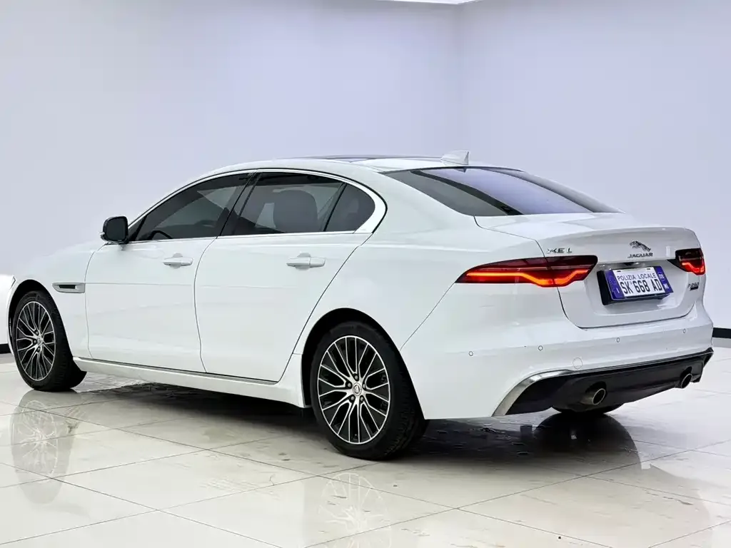 Jaguar XEL 2021 из CN, фото 2