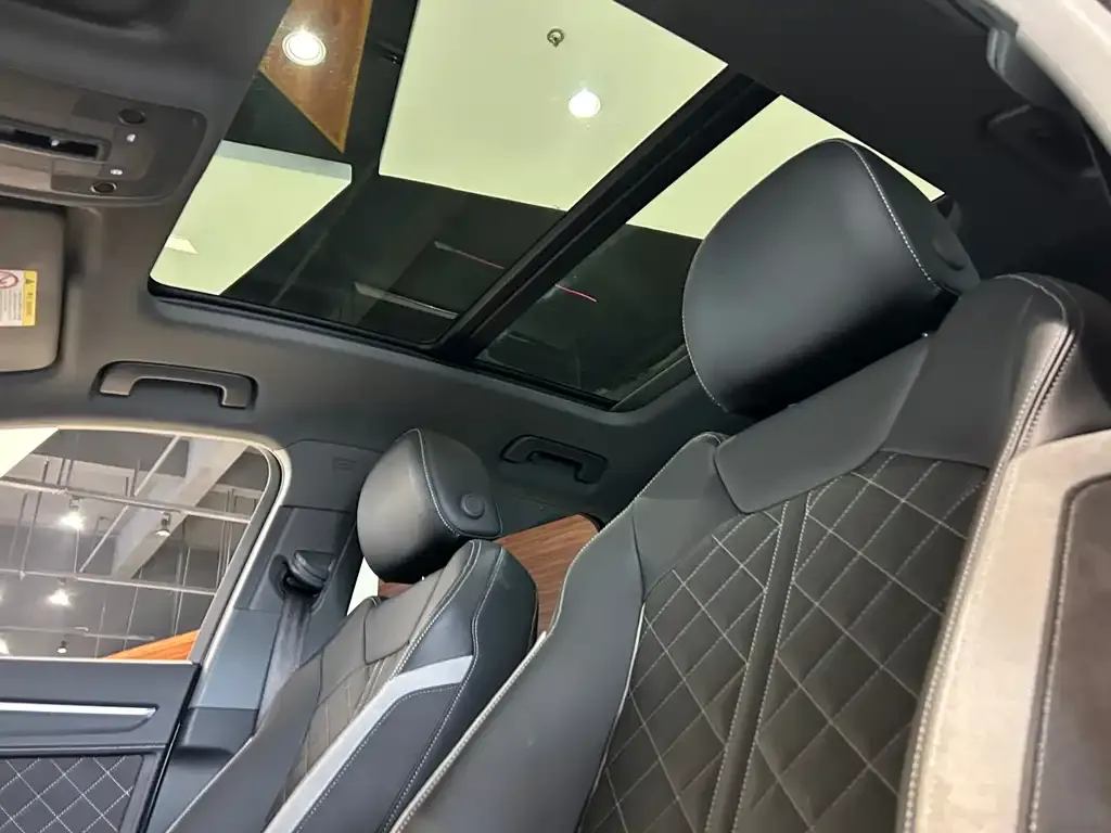 Audi Q3 2024 из CN, фото 10