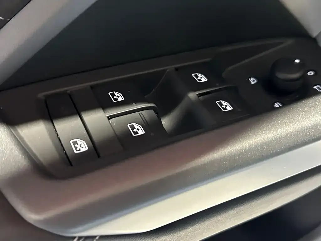 Audi Q3 2024 из CN, фото 8