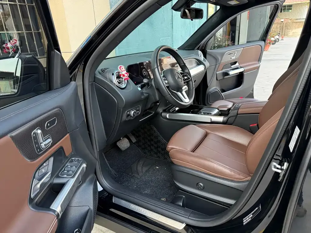 Mercedes-Benz GLB 2023 из CN, фото 7