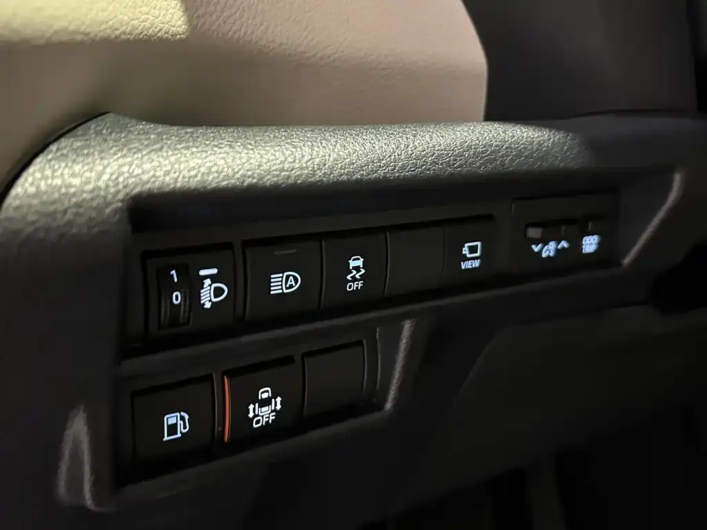 Toyota Granvia 2025 из CN, фото 3