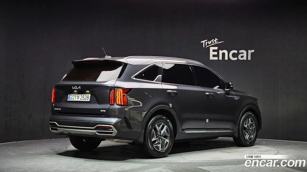 Kia Sorento — фото 2