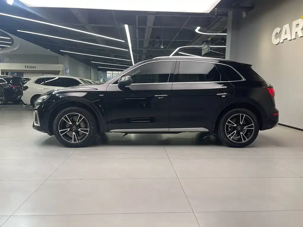 Audi Q5L 2024 из CN, фото 3