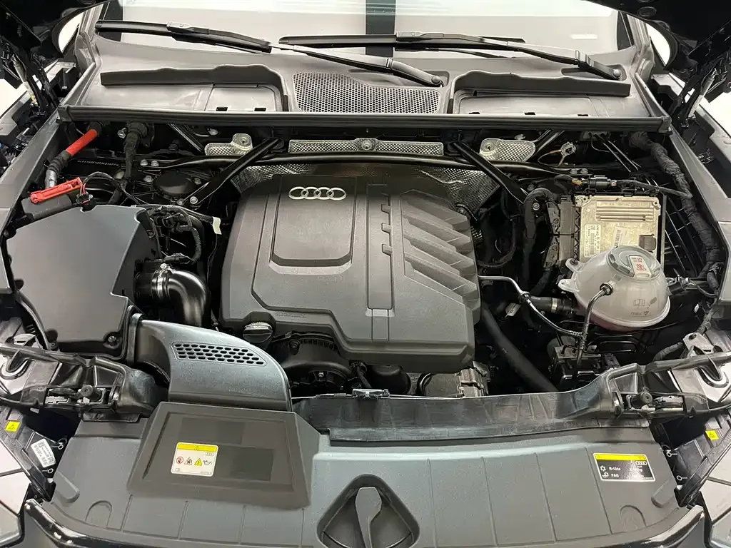 Audi Q5L 2024 из CN, фото 9