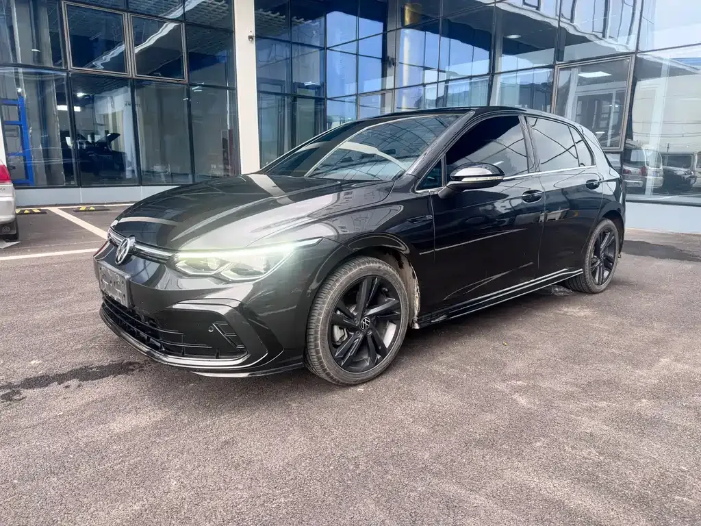 Volkswagen Golf 2021 из CN, фото 1