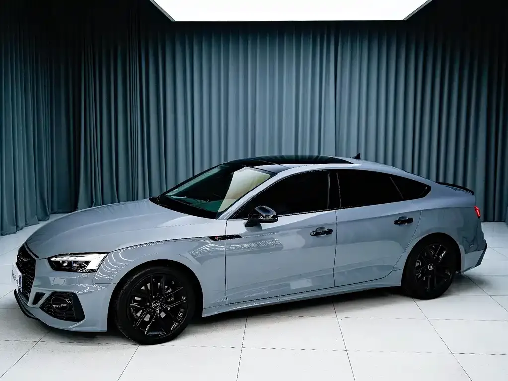 Audi A5 (Import) 2023 из CN, фото 1