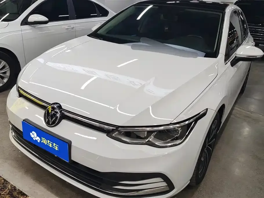 Volkswagen Golf 2022 из CN, фото 1