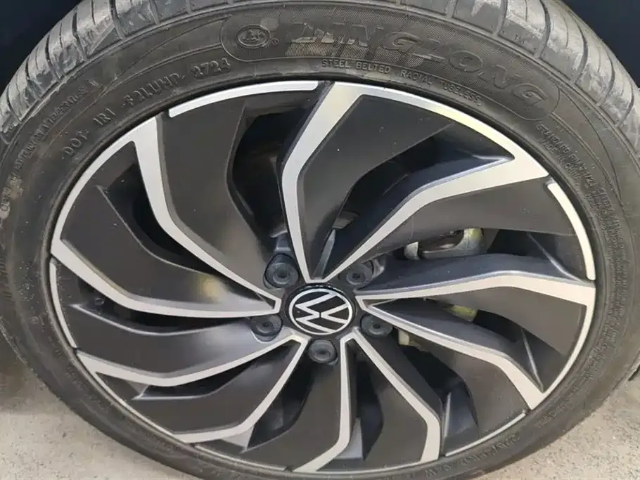 Volkswagen Golf 2022 из CN, фото 6
