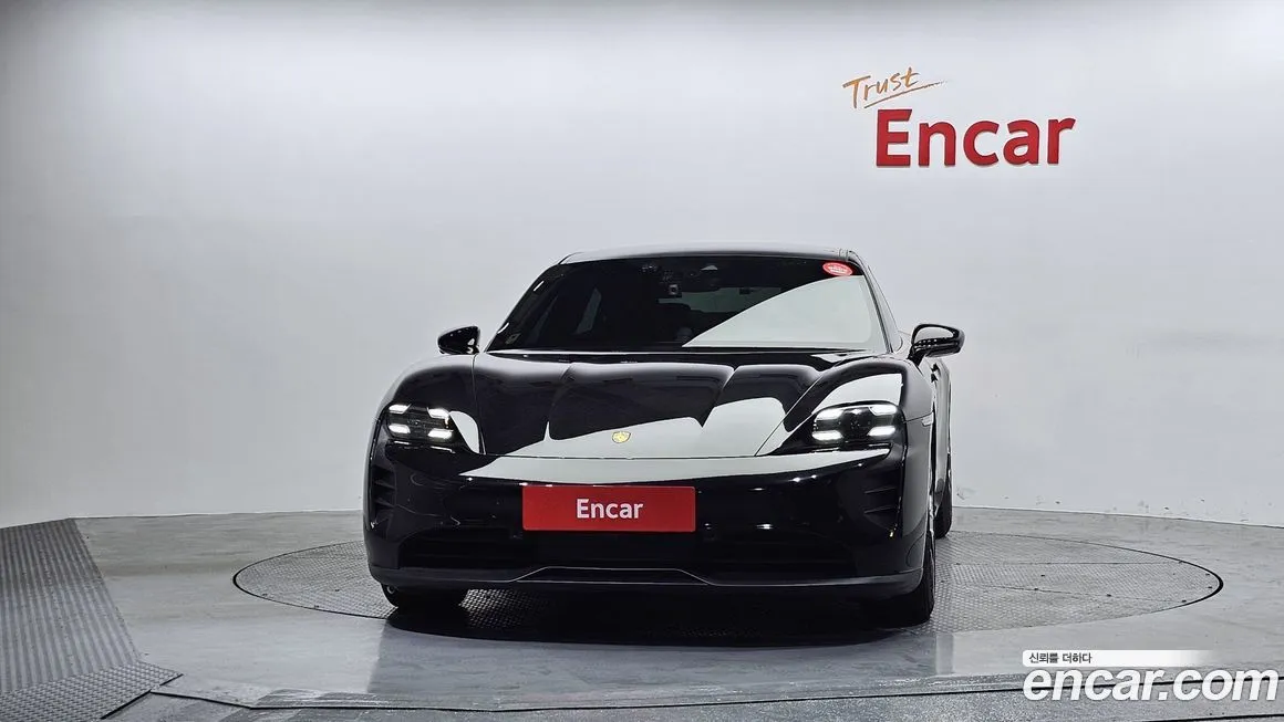 Porsche Taycan 2021 из KR, фото 5