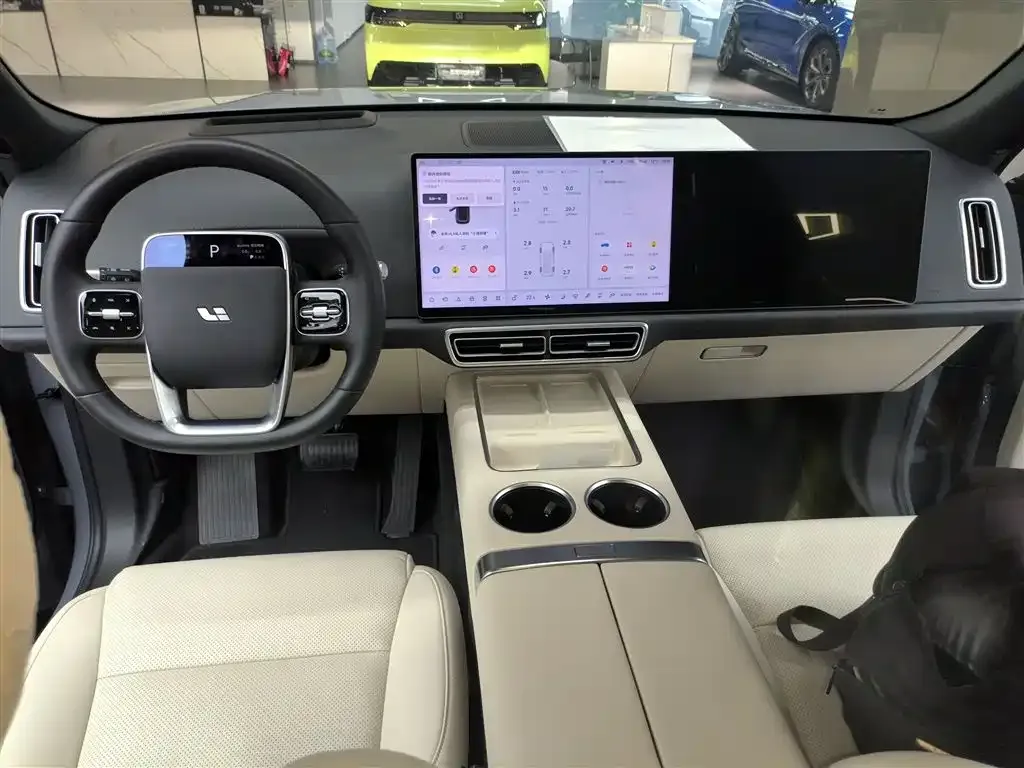 Li Auto L8 2025 из CN, фото 7