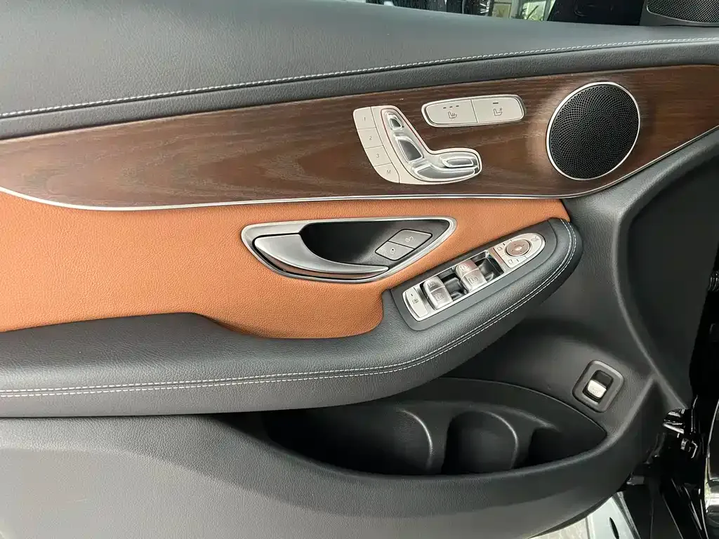 Mercedes-Benz GLC 2022 из CN, фото 8