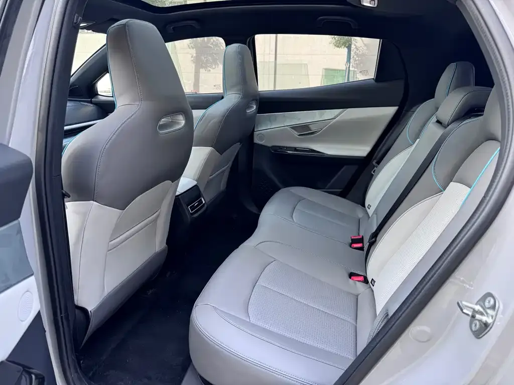 Changan UNI-T 2024 из CN, фото 2