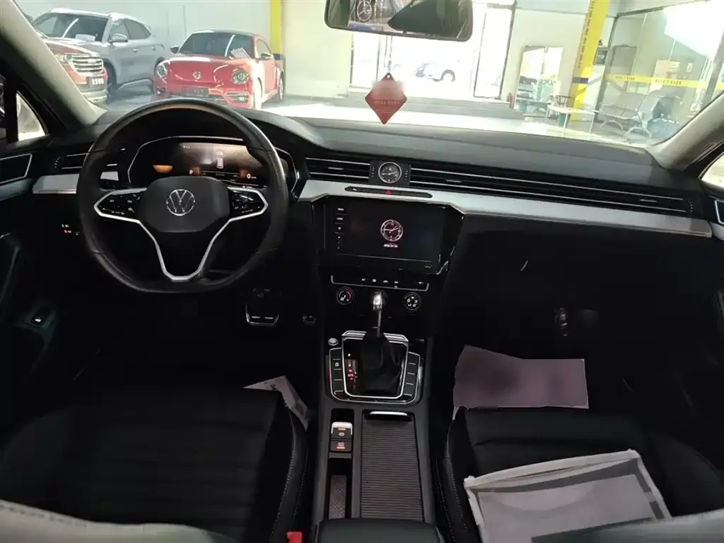Volkswagen Magotan 2024 из CN, фото 2