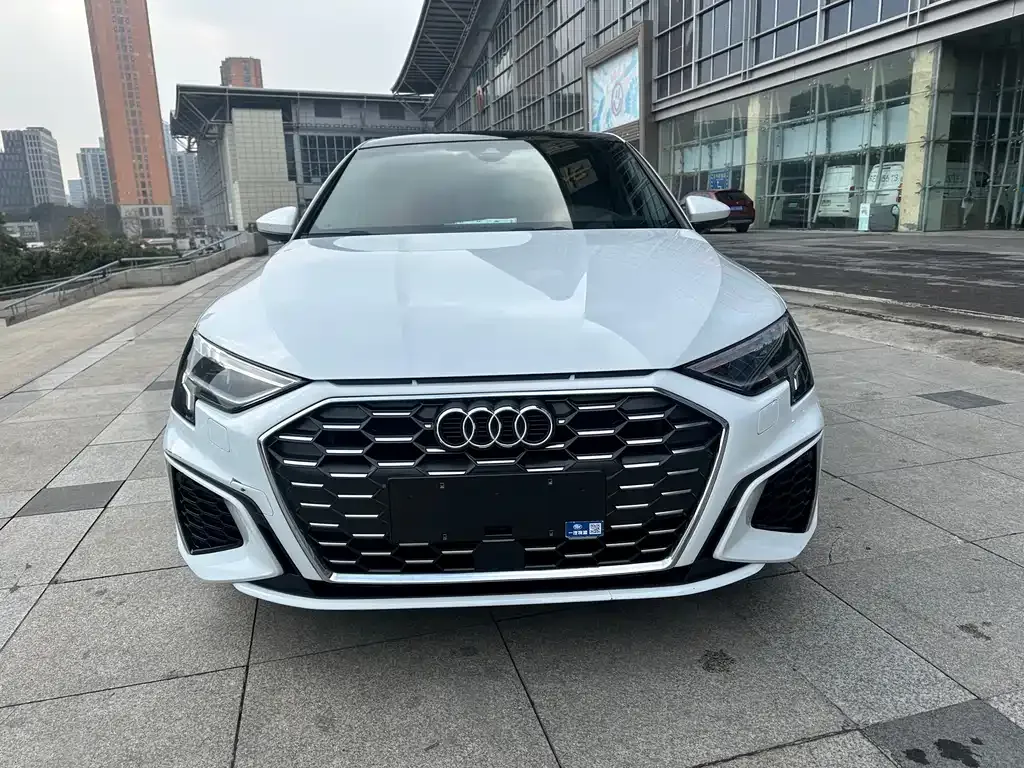 Audi A3 2021 из CN, фото 2