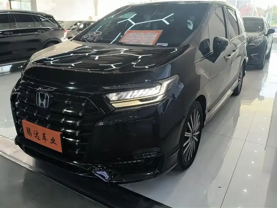 Honda Elysion 2022 из CN, фото 1
