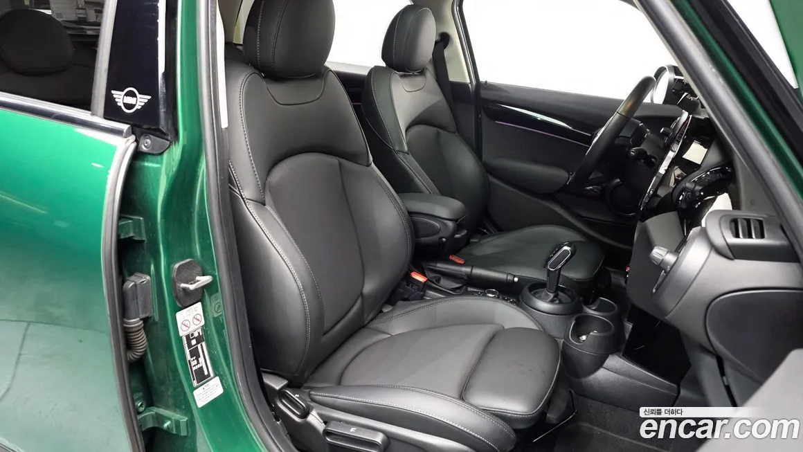 Mini Cooper 2022 из KR, фото 10