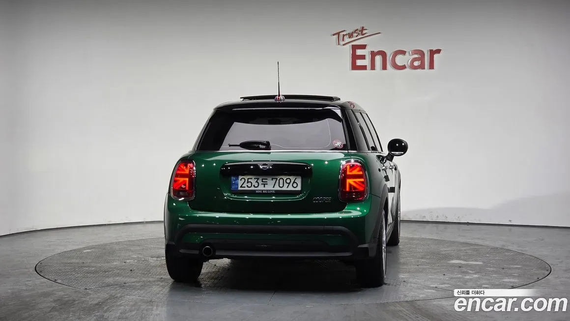 Mini Cooper 2022 из KR, фото 5