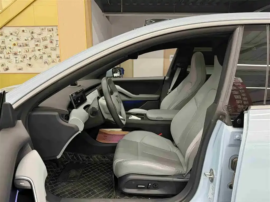 NIO ET5 2023 из CN, фото 2