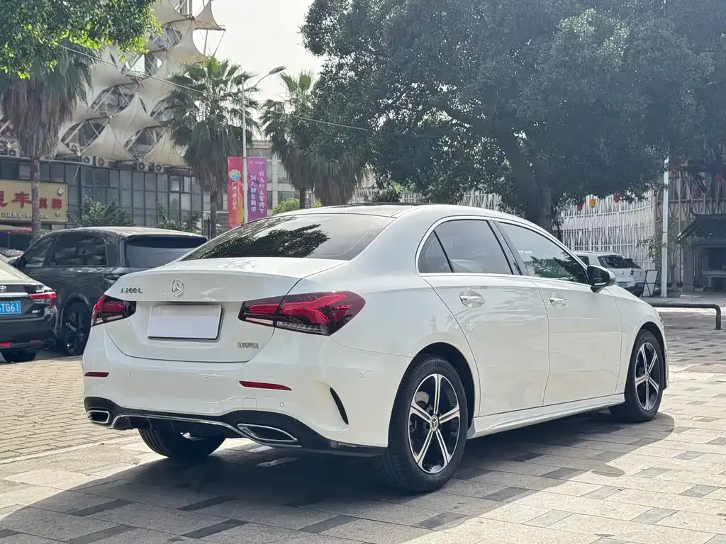 Mercedes-Benz A-Class 2023 из CN, фото 10