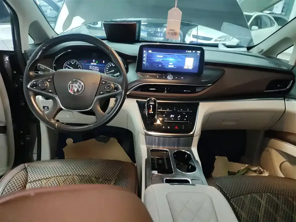Buick GL8 2022 из CN, фото 7