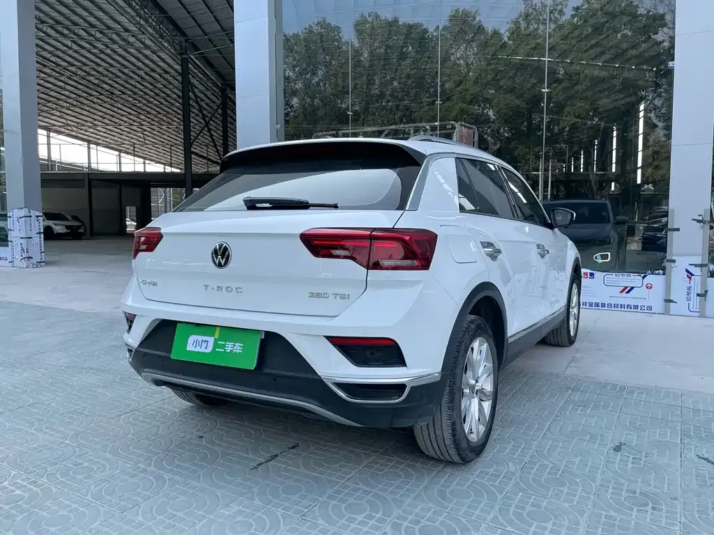 Volkswagen T-Roc 2023 из CN, фото 2