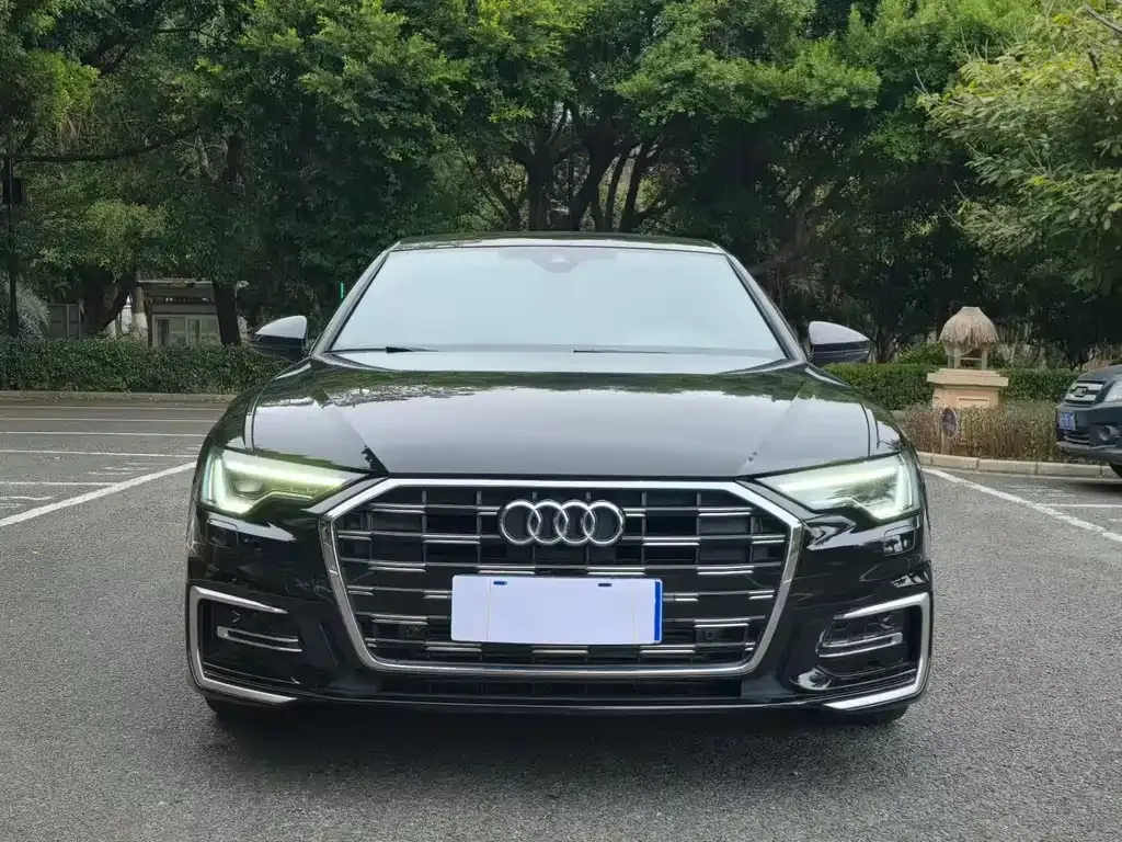 Audi A6L — фото 5