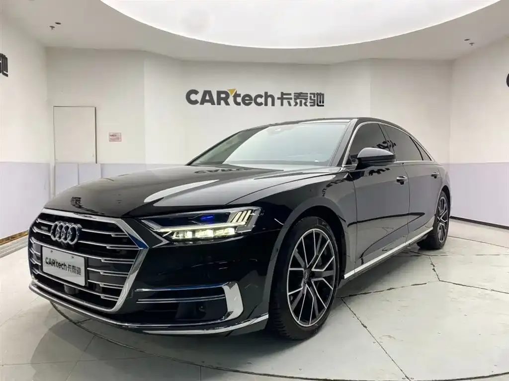 Audi A8 2022 из CN, фото 1