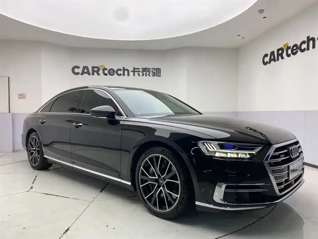 Audi A8 2022 из CN, фото 3