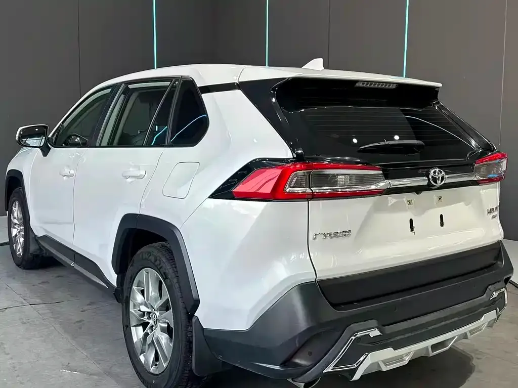 Toyota Wildlander 2022 из CN, фото 10