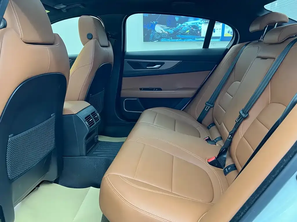 Jaguar XEL 2021 из CN, фото 9