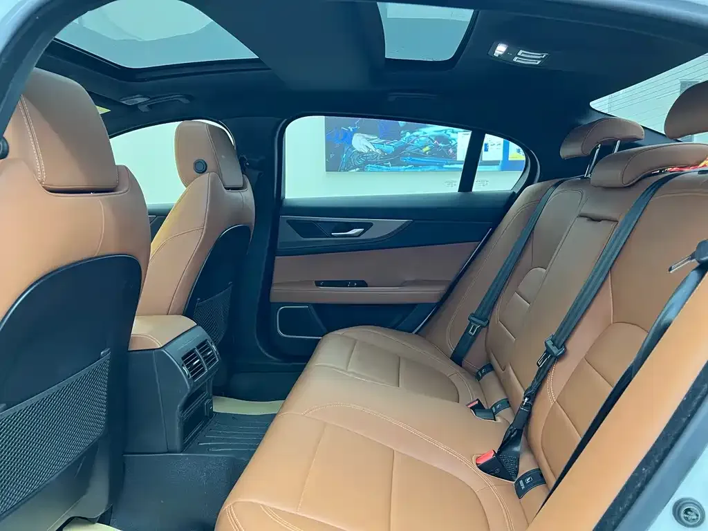 Jaguar XEL 2021 из CN, фото 4