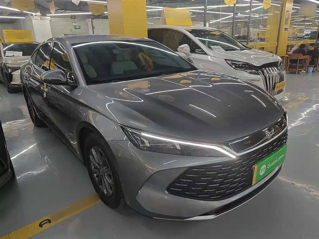 BYD Qin L — фото 8