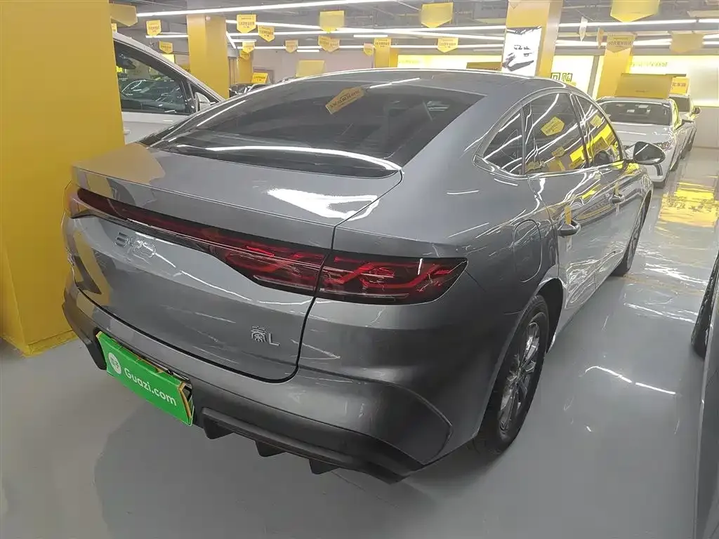 BYD Qin L — фото 6
