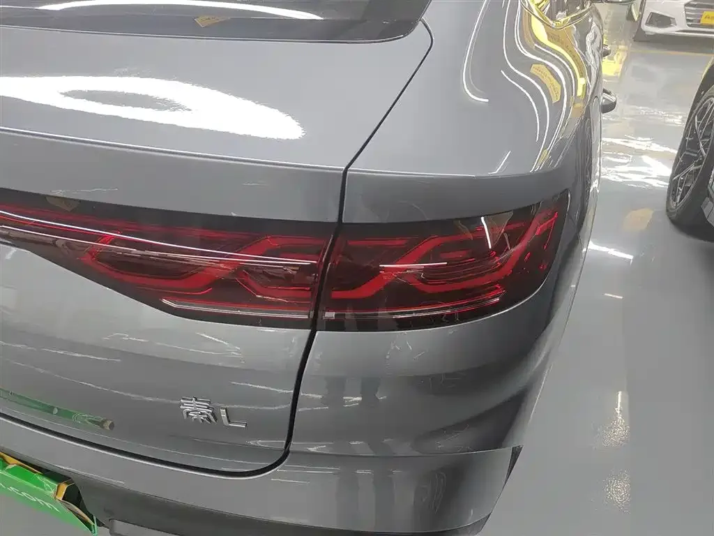 BYD Qin L — фото 2