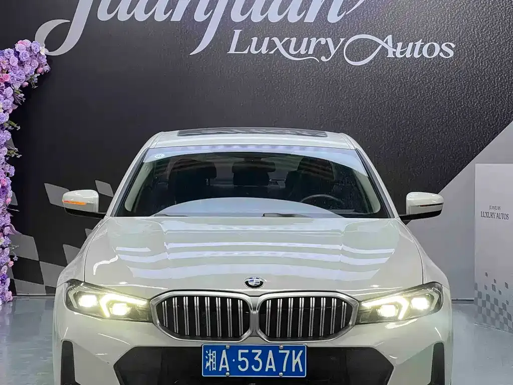 BMW 3 Series 2024 из CN, фото 9