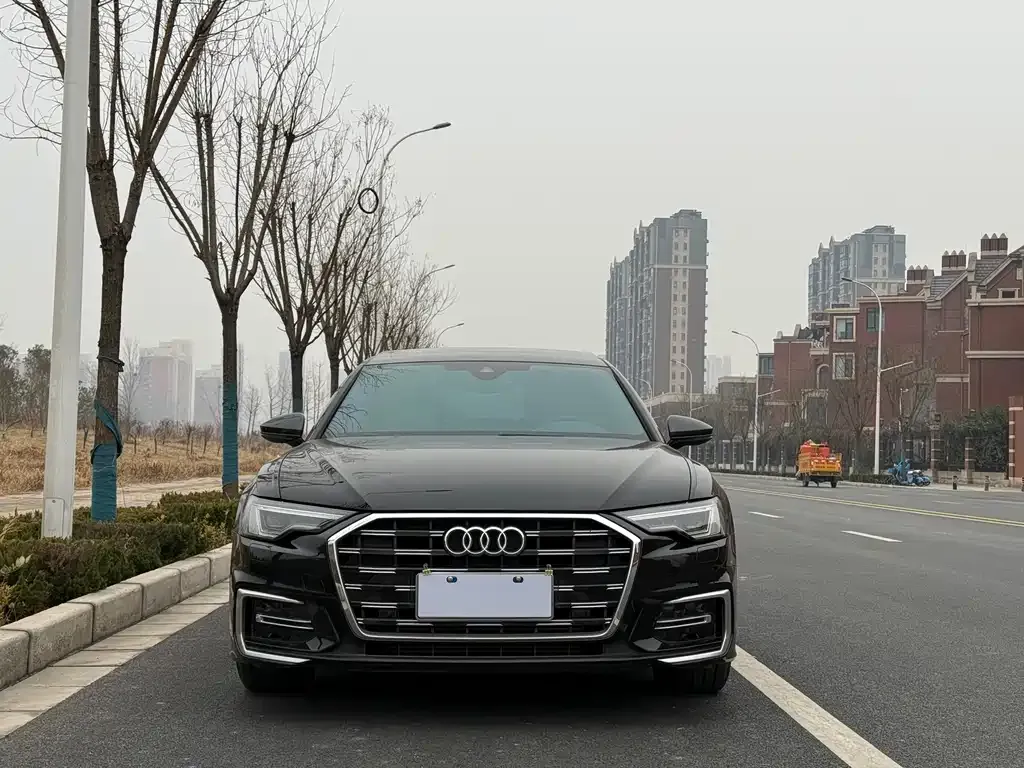 Audi A6L 2024 из CN, фото 4