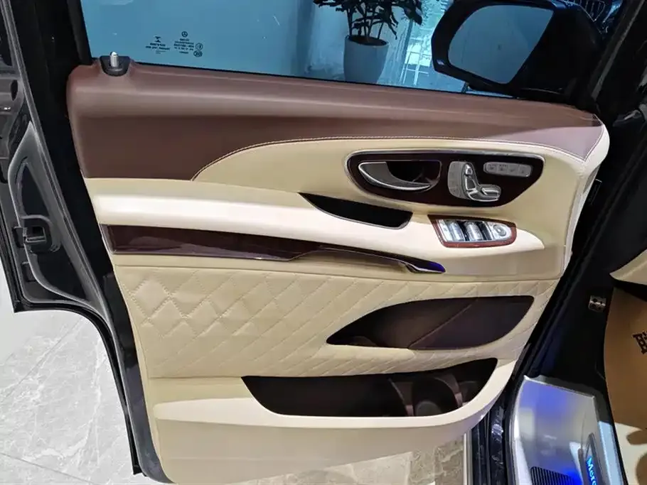 Mercedes-Benz Vito 2021 из CN, фото 2