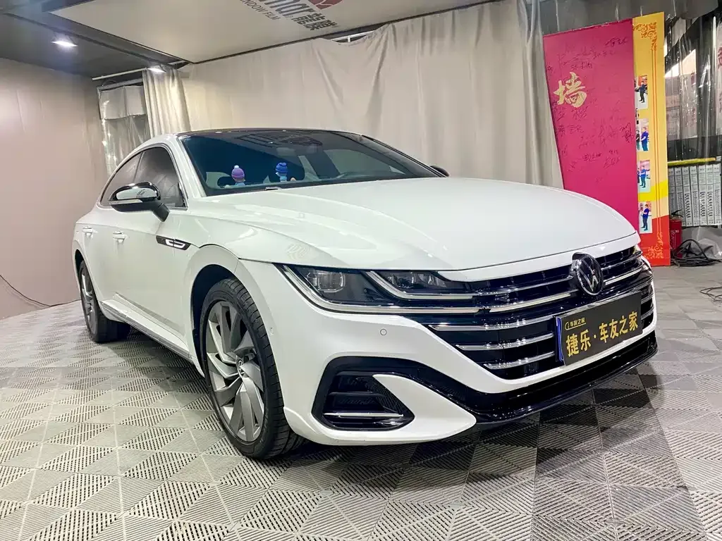 Volkswagen CC 2024 из CN, фото 7