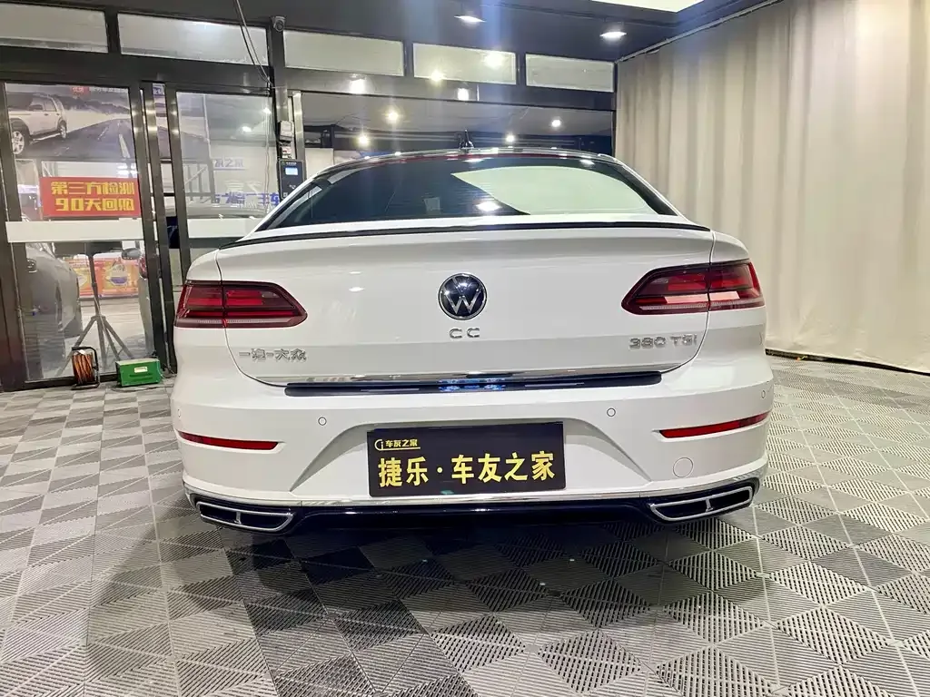 Volkswagen CC 2024 из CN, фото 6