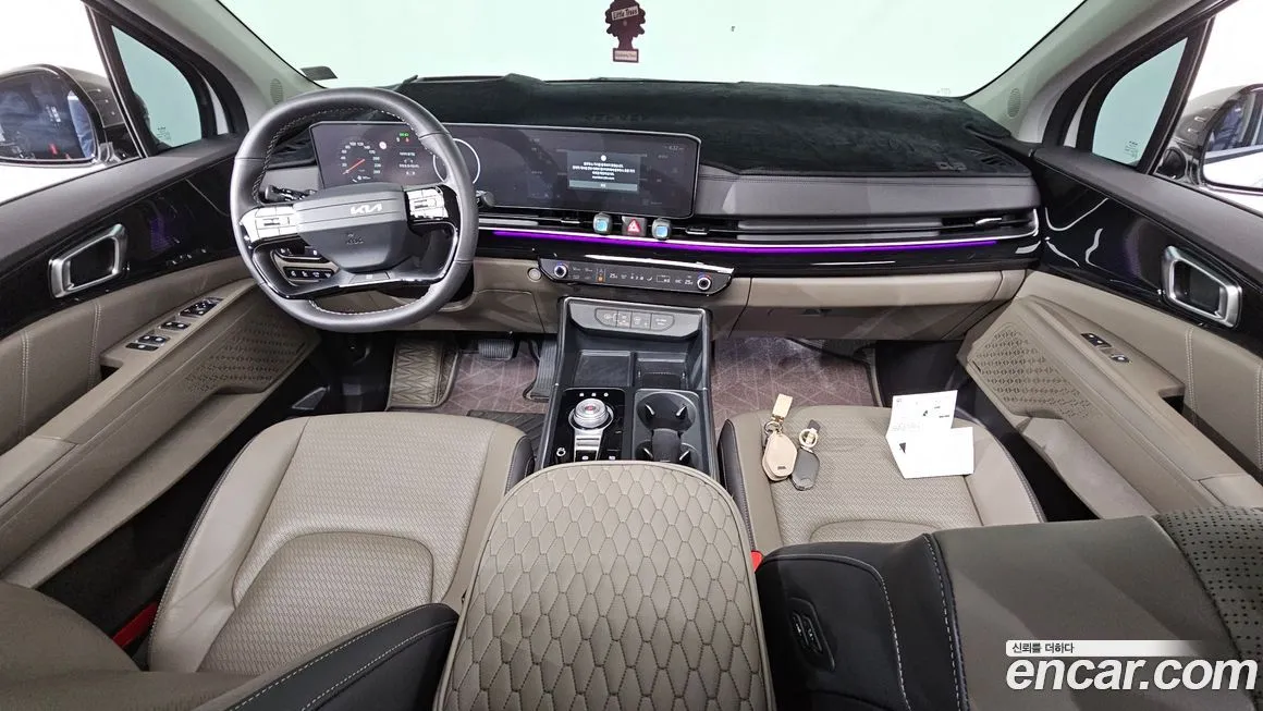 Kia Carnival — фото 10