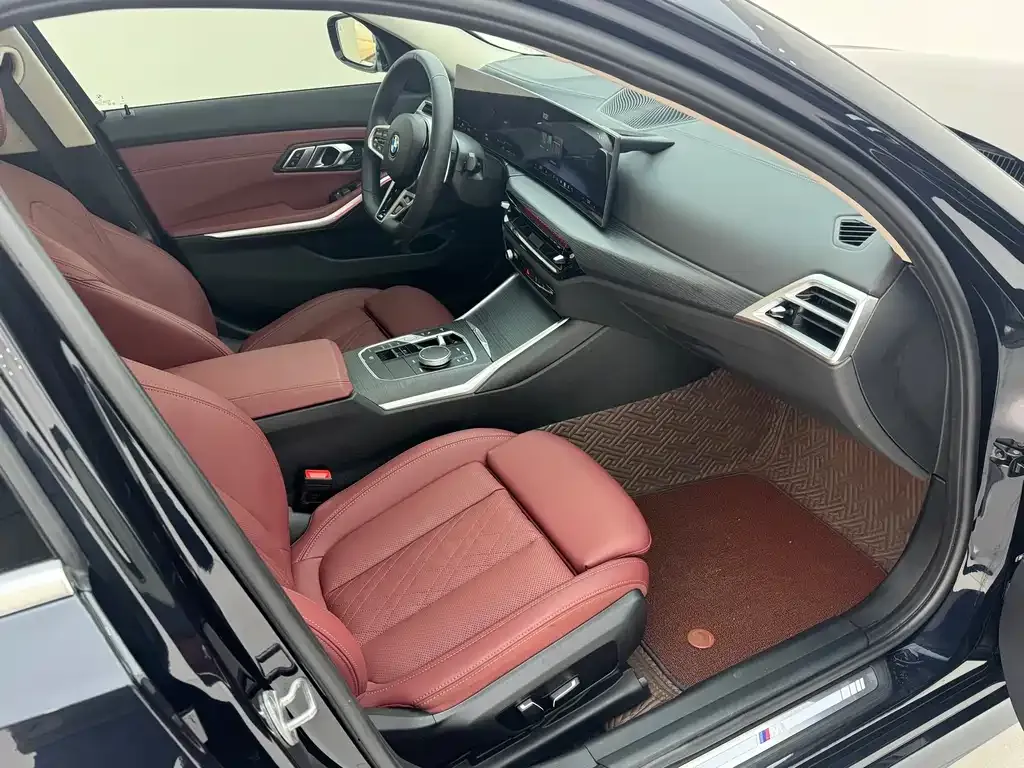 BMW 3 Series 2025 из CN, фото 8